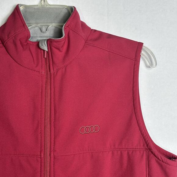 Audi Performance Soft Shell Vest Mens M Red Fleece Lined Zip Logo Wind Resistant - Picture 2 of 10